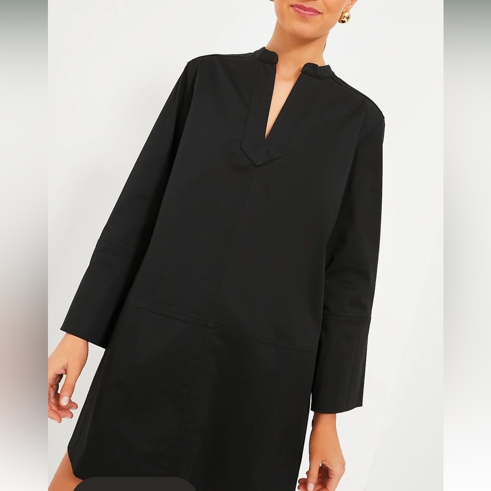 POMANDER PLACE
Black Roxanne Dress - Picture 2 of 11